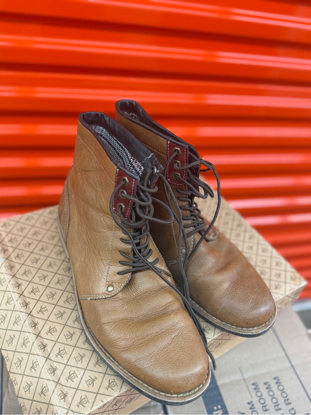 Original Penguin Men's Tan Leather Chukka Boots with Dark Brown Accents